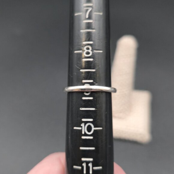 Size 9 Sterling Silver Quality Cubic Zirconia Gem Band Ring A7258 - Picture 7 of 9